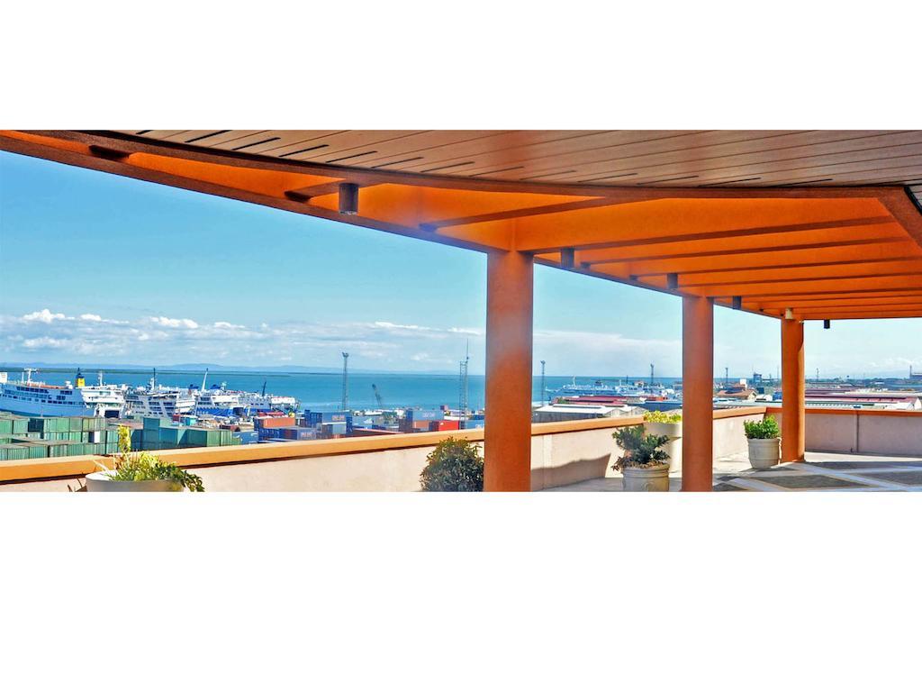 Sugbutel Family Hotel Cebu Powered By Cocotel Exterior photo